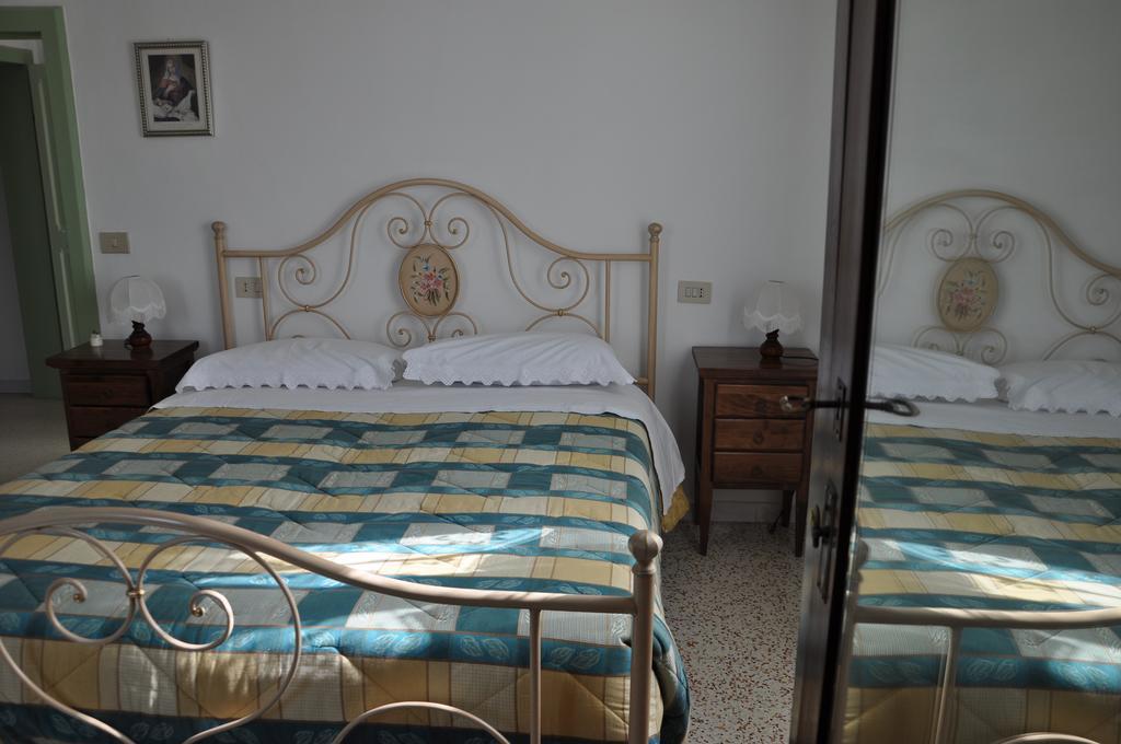 Agriturismo "Antico Frantoio" Foligno Bagian luar foto