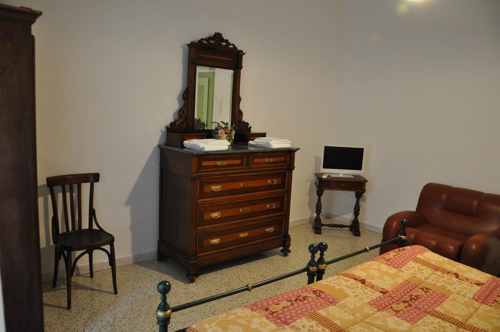 Agriturismo "Antico Frantoio" Foligno Bagian luar foto