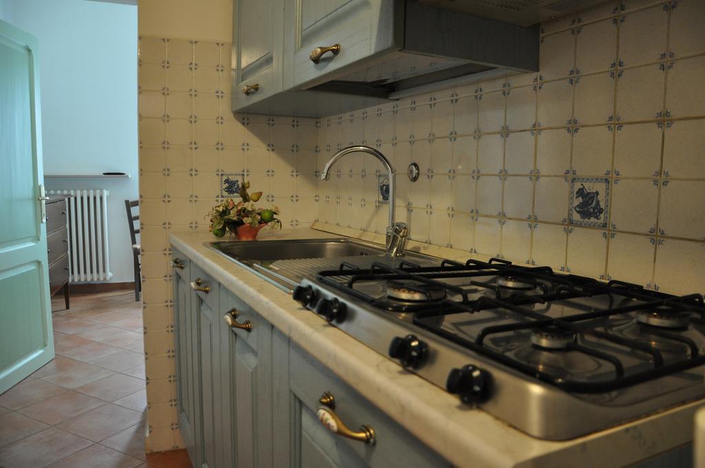 Agriturismo "Antico Frantoio" Foligno Bagian luar foto