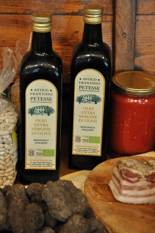 Agriturismo "Antico Frantoio" Foligno Bagian luar foto